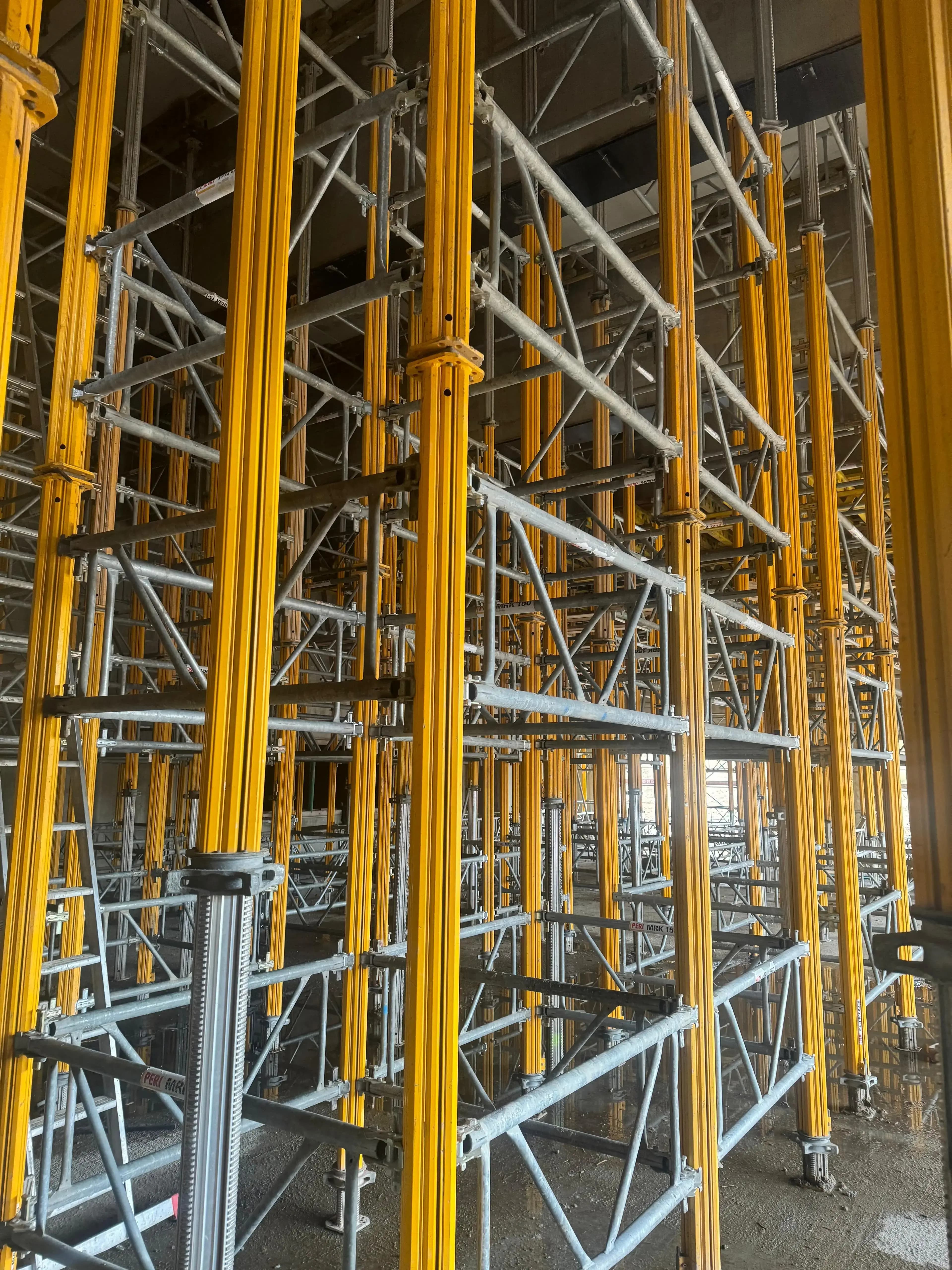 Betonieren einer Decke im Rohbau